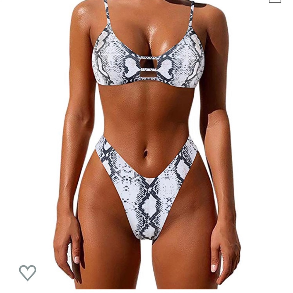 Swimsuit bikini